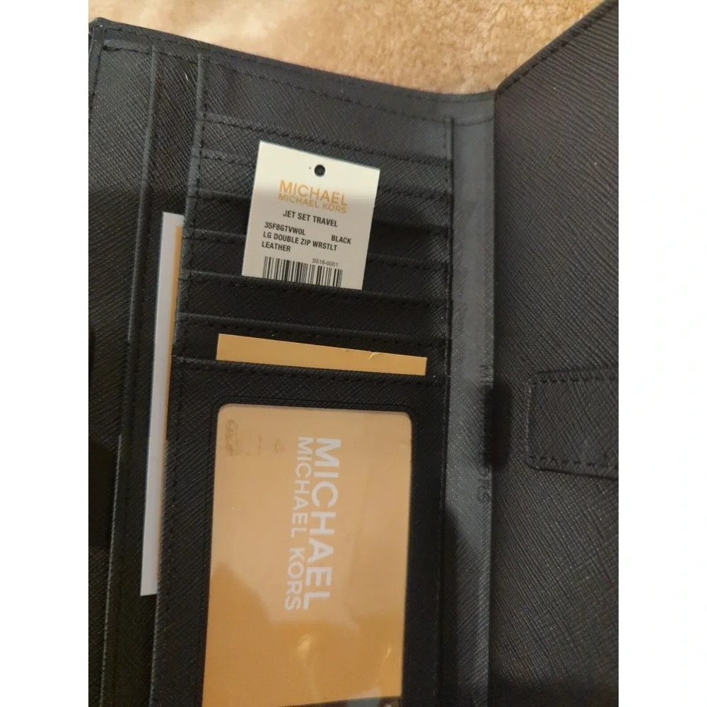 MICHAEL KORS JET SET DOUBLE ZIP WALLET PHONE CASE WRISTLET MK BLACK LEATHER GOLD